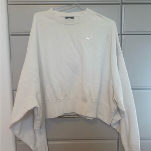 Nike Women's Phoenix Oversized Sweatshirt